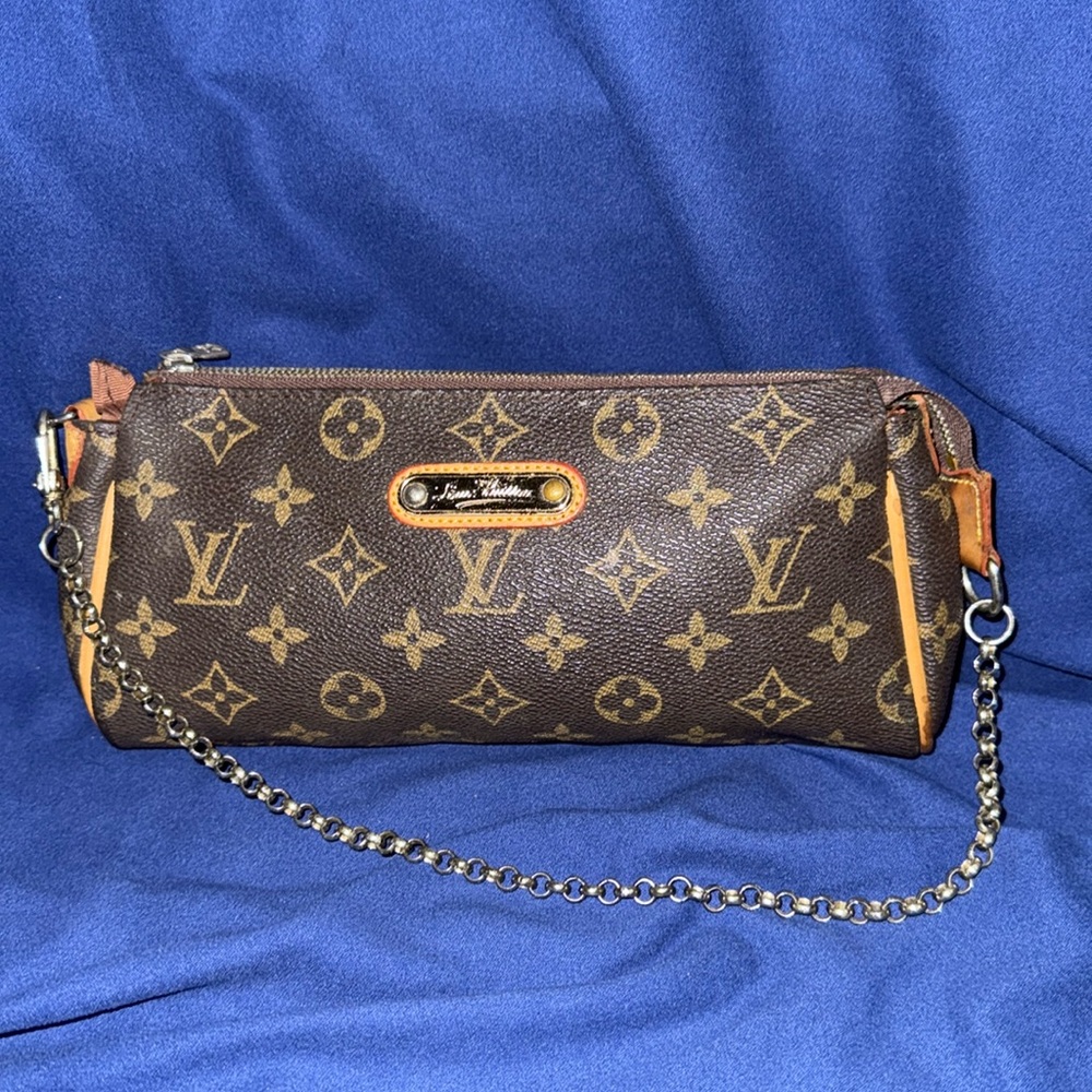 Vintage Brown Monogram Eva Pouch